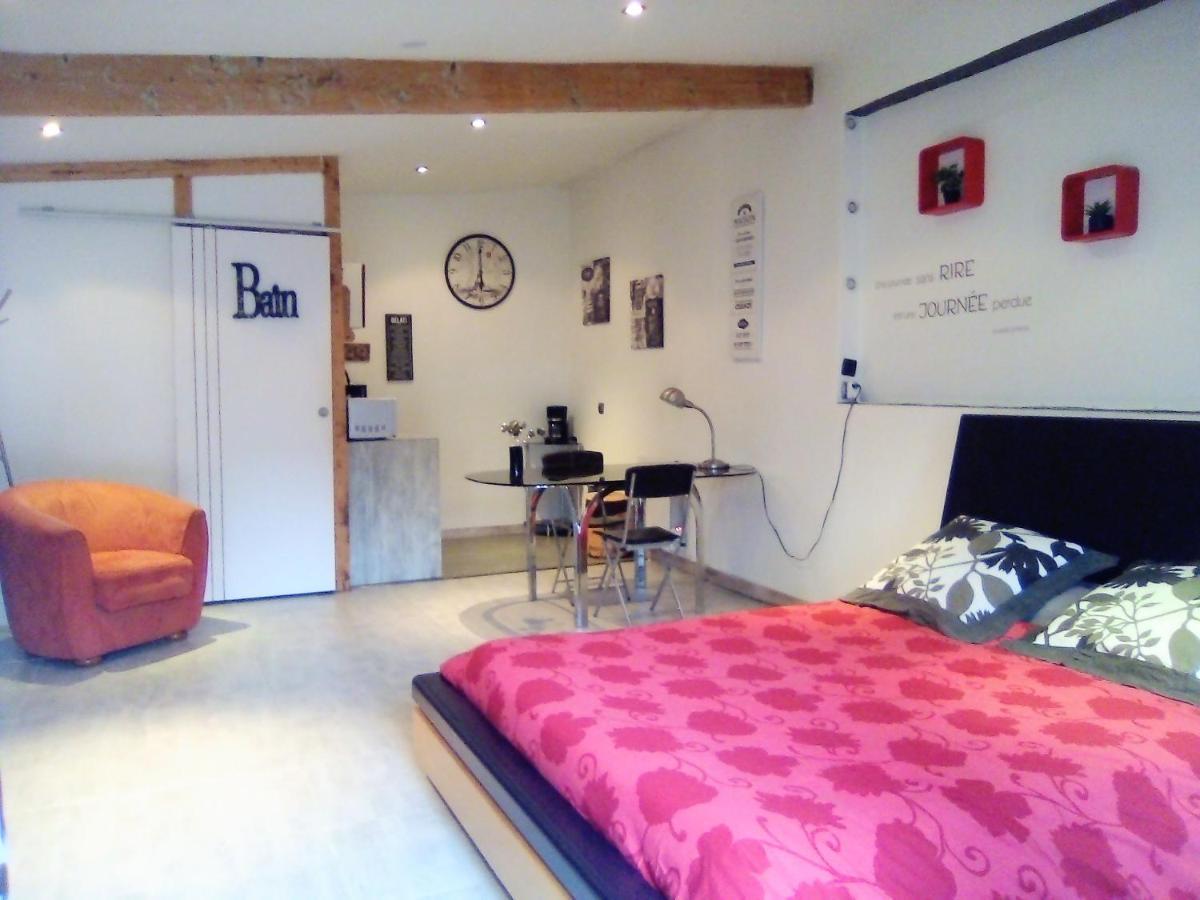Dolce Casa Bed & Breakfast Sainte Foy les Lyon Bagian luar foto