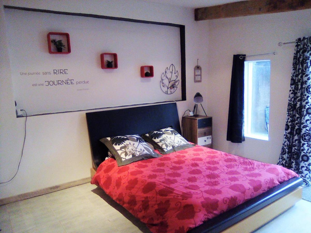 Dolce Casa Bed & Breakfast Sainte Foy les Lyon Bagian luar foto